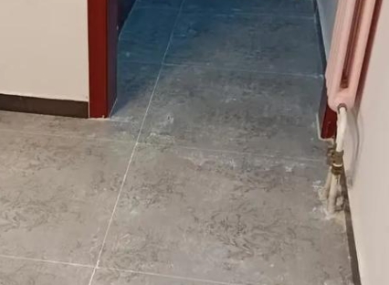 乌马河瓷砖空鼓维修公司分享下乌马河地砖空鼓了怎么办